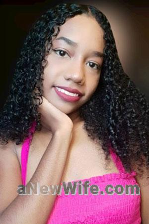 213227 - Angelica Age: 28 - Colombia