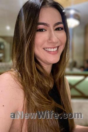 213426 - Jennifer Age: 32 - Colombia