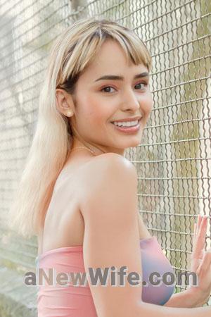 213601 - Sara Age: 27 - Colombia