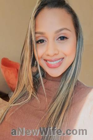 213984 - Estefania Age: 33 - Colombia