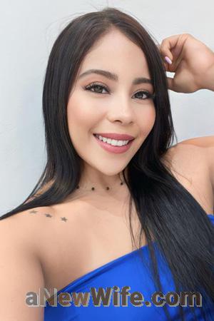 215253 - Daniela Age: 27 - Colombia