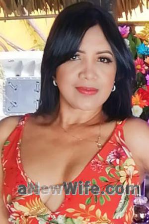 215865 - Xiomara Age: 48 - Colombia