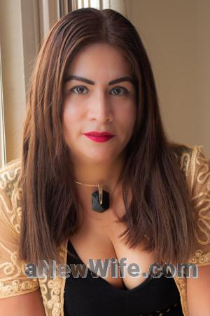 215911 - Esther Age: 48 - Peru