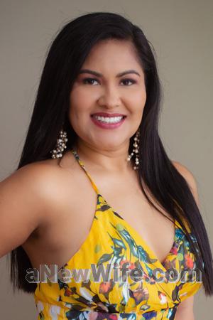 217120 - Issolde Age: 42 - Peru