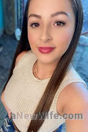 219052 - Yerlin Age: 31 - Costa Rica