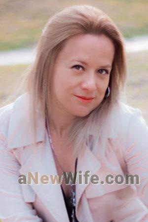 219254 - Diana Age: 44 - Colombia