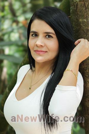 219326 - Sandra Age: 41 - Colombia