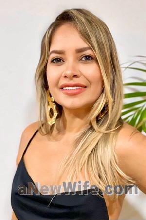 219933 - Paola Age: 38 - Colombia