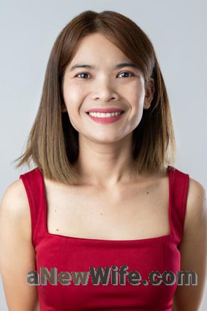 222504 - Suppaya Age: 41 - Thailand