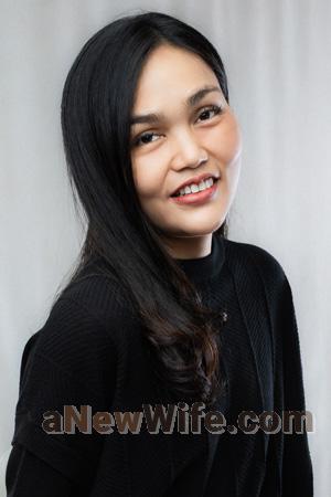 223057 - Manwika Age: 42 - Thailand