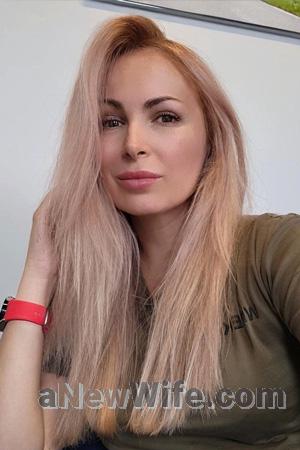 223165 - Oxana Age: 42 - Ukraine