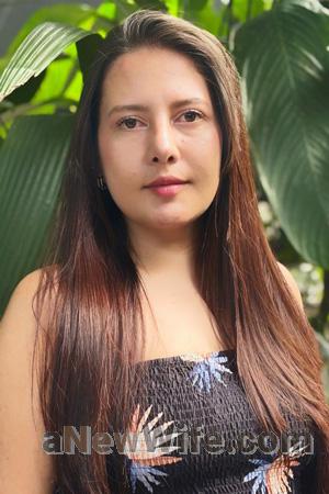 223424 - Tatiana Age: 29 - Colombia