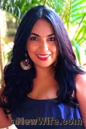 223715 - Iyaneth Age: 36 - Colombia