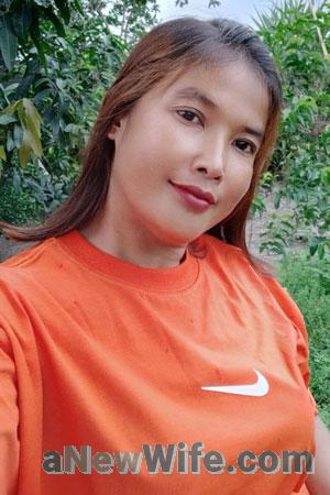 224011 - Puthea Age: 41 - Cambodia