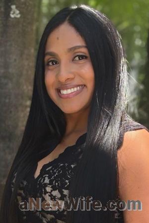 224611 - Michelle Age: 34 - Colombia