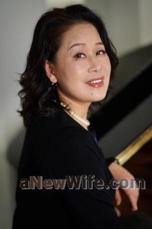 226438 - Jasmine Age: 61 - Australia