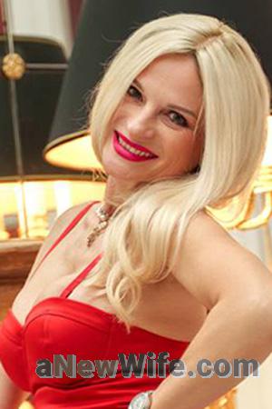 226678 - Julia Age: 52 - Ukraine