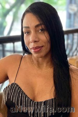 227379 - Julia Age: 41 - Colombia