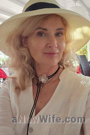 227757 - Oksana Age: 51 - Ukraine