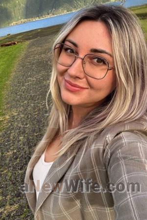 228067 - Alona Age: 33 - Ukraine