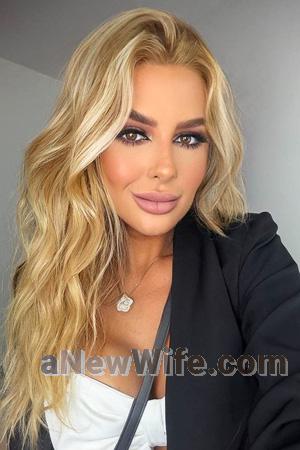228567 - Raissa Age: 38 - Brazil